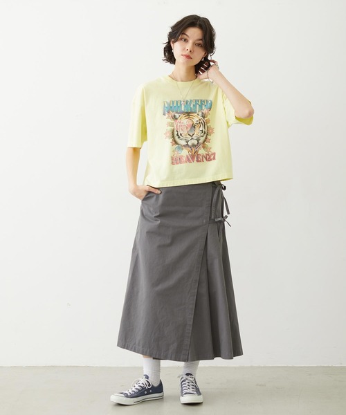 MILKFED.(ミルクフェド)の「CHINO TUCK LONG SKIRT(スカート・レディース・ベージュ/ネイビー/グレー・S/M)」の15枚目の写真