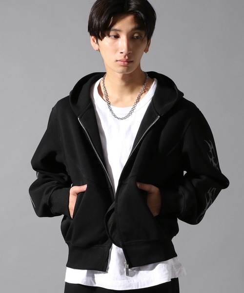 LAND MUSEUM（ランドミュージアム）の「LAND MUSEUM／ファイヤーパターンジップ（裏毛）（パーカー・メンズ・ブラック/ホワイト・LARGE/MEDIUM）」の13枚目の写真