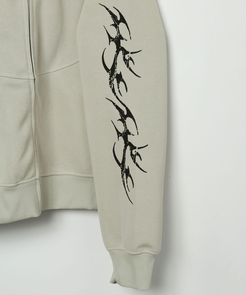 LAND MUSEUM（ランドミュージアム）の「LAND MUSEUM／ファイヤーパターンジップ（裏毛）（パーカー・メンズ・ブラック/ホワイト・LARGE/MEDIUM）」の18枚目の写真