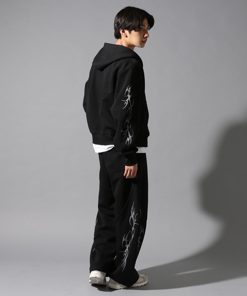 LAND MUSEUM（ランドミュージアム）の「LAND MUSEUM／ファイヤーパターンジップ（裏毛）（パーカー・メンズ・ブラック/ホワイト・LARGE/MEDIUM）」の10枚目の写真