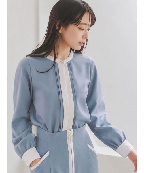 TONAL（トーナル）の「バイカラーピンタック2WAYブラウス（シャツ/ブラウス・レディース・ネイビー/ブルー/オフホワイト・MEDIUM）」の3枚目の写真