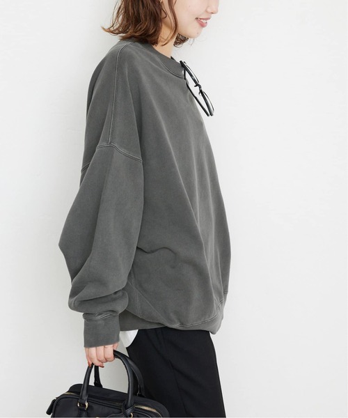 SLOBE IENA(スローブイエナ)の「《WEB限定/追加2》ビックシルエットピグメント裏毛プルオーバー(スウェット・レディース・ブラック系その他・FREE)」の9枚目の写真