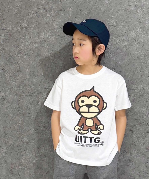 Universal Style Wear（ユニバーサルスタイルウェア）の「キッズ UITTG 半袖Tシャツ（Tシャツ/カットソー・キッズ・ブラック/グレー系その他/ブラック系その他2/オフホワイト/チャコールグレー/ダークグリーン/ブラック系その他/ホワイト系その他2/杢グレー/ホワイト系その他/ホワイト系その他3/ベージュ系その他/ベージュ/パープル/グリーン系その他/グレー系その他2・130cm/140cm/150cm/160cm）」の2枚目の写真