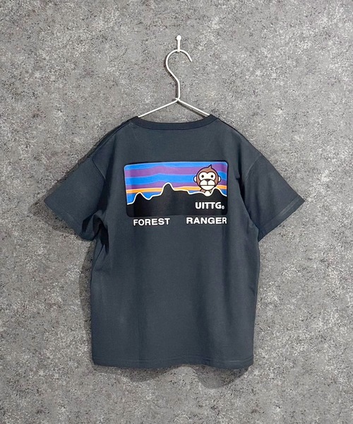 Universal Style Wear（ユニバーサルスタイルウェア）の「キッズ UITTG 半袖Tシャツ（Tシャツ/カットソー・キッズ・ブラック/グレー系その他/ブラック系その他2/オフホワイト/チャコールグレー/ダークグリーン/ブラック系その他/ホワイト系その他2/杢グレー/ホワイト系その他/ホワイト系その他3/ベージュ系その他/ベージュ/パープル/グリーン系その他/グレー系その他2・130cm/140cm/150cm/160cm）」の11枚目の写真