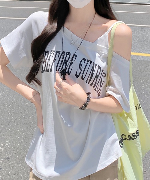 Songe(ソンジュ)の「ワンショルダーフロントプリントTシャツ(Tシャツ/カットソー・レディース・グレー/ネイビー/ホワイト・M/L)」の2枚目の写真