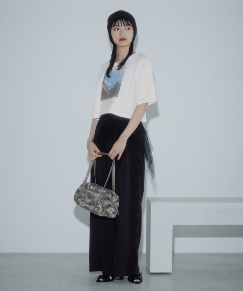PAGEBOY(ページボーイ)の「チュールヘムトップス(Tシャツ/カットソー・レディース・ブラック/オートミール・FREE)」の11枚目の写真