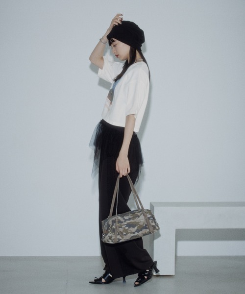 PAGEBOY(ページボーイ)の「チュールヘムトップス(Tシャツ/カットソー・レディース・ブラック/オートミール・FREE)」の13枚目の写真