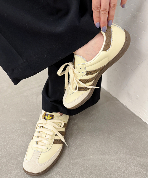 Spick & Span(スピックアンドスパン)の「adidas / アディダス SAMBA OG W IH3980(その他シューズ・レディース・アイボリー・23cm/25.5cm/25cm/24cm)」の4枚目の写真