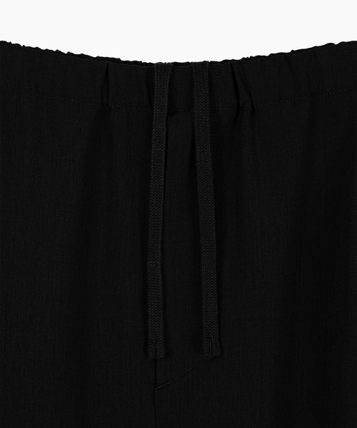 LAD MUSICIAN（ラッドミュージシャン）の「DRY CLOTH WIDE STRAIGHT PANTS（その他パンツ・メンズ・ブラック・46/44/42）」の6枚目の写真