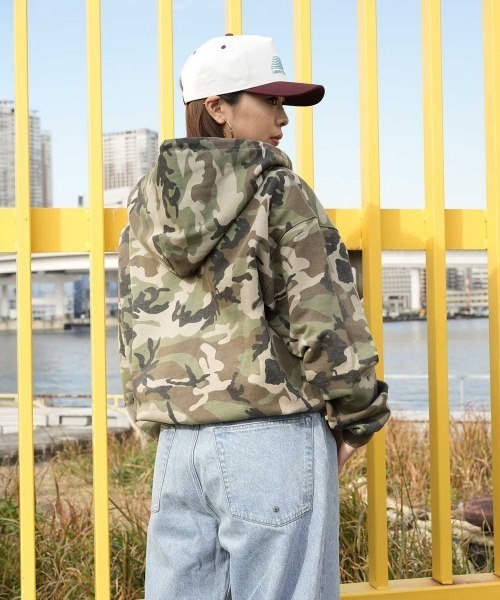 LFYT（エルエフワイティー）の「LFYT ラファイエット -  5 POCKET WASHED DENIM PANTS BAGGIE FIT ICE WASH デニムパンツ バギーフィット LS261203（デニムパンツ・メンズ・ライトブルー・38/36/34/32）」の18枚目の写真