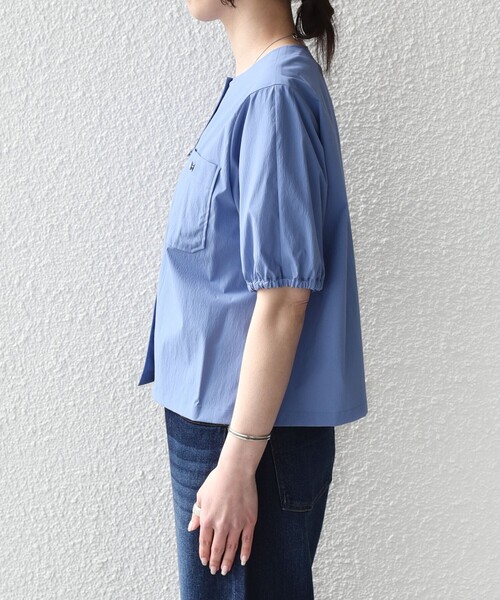 SHIPS Colors(シップス カラーズ)の「SHIPS Colors:〈接触冷感・UVカット・撥水〉マルチファンクション 羽織 シャツ◇(シャツ/ブラウス・レディース・ライトブルー/ブラック/ナチュラル・ONE SIZE)」の15枚目の写真