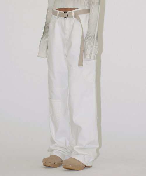DIAGONAL（ダイアゴナル）の「PATCH POCKET DENIM PANTS (white)（デニムパンツ・レディース・その他・SMALL/MEDIUM）」の2枚目の写真