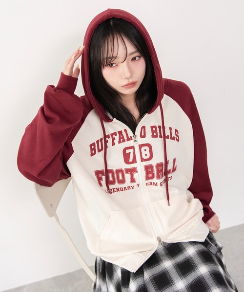 WEGO(ウィゴー)の「WEGO/【26年春夏新作】カレッジラグランジップパーカー(パーカー・レディース・アイボリー/ライトグレー・FREE)」の1枚目の写真