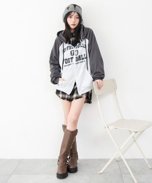 WEGO(ウィゴー)の「WEGO/【26年春夏新作】カレッジラグランジップパーカー(パーカー・レディース・アイボリー/ライトグレー・FREE)」の11枚目の写真