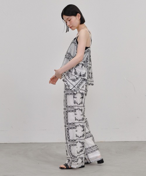 Shelly island(シェリーアイランド)の「総刺繍シアーパンツ(その他パンツ・レディース・ブラウン/その他/ブラック・FREE)」の21枚目の写真