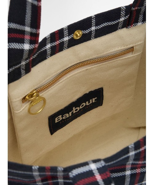 Barbour（バブアー）の「Telfield ミニ タータンロゴトートバッグ（トートバッグ・メンズ・ネイビー/グリーン・ONE SIZE）」の11枚目の写真