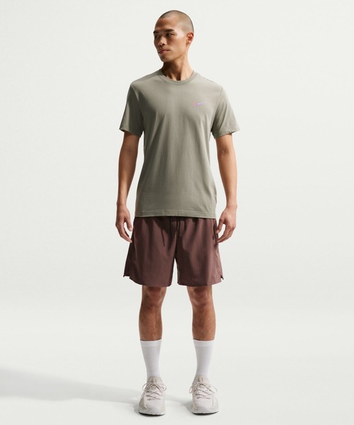 NIKE（ナイキ）の「ナイキ NIKE ナイキ STD TRAIN THERMAL S/S Tシャツ（Tシャツ/カットソー・メンズ・ブラック/ブラウン・S/M/L/LL/3L）」の4枚目の写真