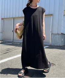 zena（ジェナ）の「タックノースリーブマキシワンピース（ワンピース）」