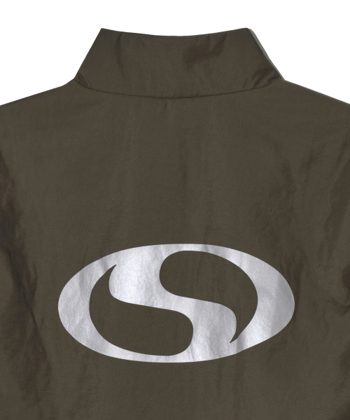 LORES(ロアス)の「Asymmetric Nylon Vest - Olive(ベスト・レディース・その他・LARGE/MEDIUM)」の4枚目の写真
