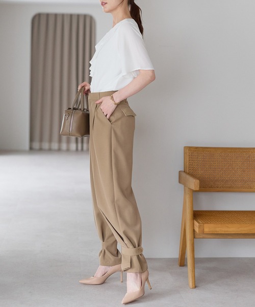 RIRIYANO(リリヤーノ)の「バー付きラッフルキーネック・半袖ブラウス(シャツ/ブラウス・レディース・オフホワイト・MEDIUM/LARGE/X-LARGE)」の12枚目の写真