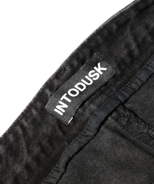 C.E.L.STORE(セルストア)の「INTODUSK / イントゥダスク DETERIORATE JEAN ディテリオレイト ジーンズ(デニムパンツ・メンズ・ブラック・SMALL)」の5枚目の写真