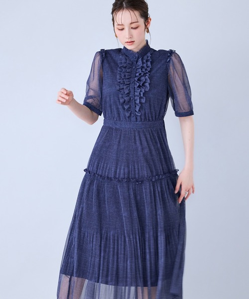 Audie a Muses(オーディアミューズ)の「チェック・デニムプリントフロントタックフリルワンピース(ワンピース・レディース・ネイビー/ベージュ・36/38/40/42)」の17枚目の写真