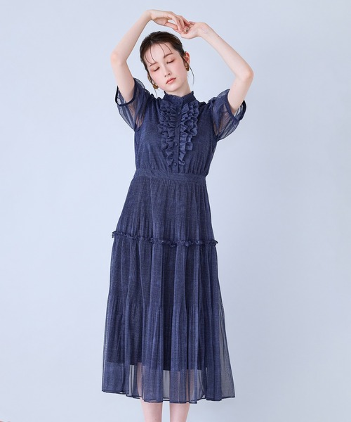 Audie a Muses(オーディアミューズ)の「チェック・デニムプリントフロントタックフリルワンピース(ワンピース・レディース・ネイビー/ベージュ・36/38/40/42)」の16枚目の写真