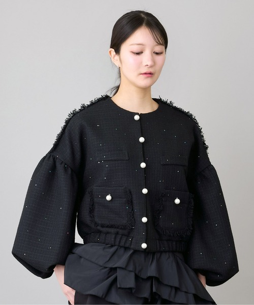 Ranerrh(ラネリ)の「スパンコールツイードノーカラージャケット【結婚式・二次会・パーティー】【入卒園・入卒式】【オケージョン・セレモニー】【パンツスタイルウエディング】(ノーカラージャケット・レディース・ブラック/オフホワイト・38)」の1枚目の写真