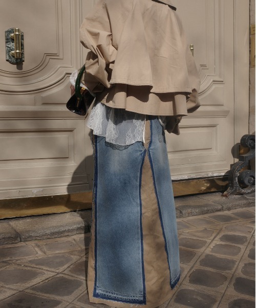 Ameri（アメリ）の「REMAKE DENIM CHINO SKIRT（スカート・レディース・ブルー/ブラック・24inch/26inch/25inch）」の4枚目の写真