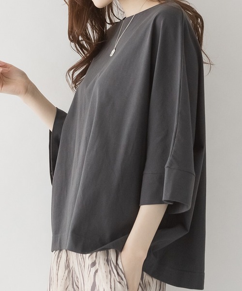 itto...(イット)の「綿100%ボートネック7分袖ドルマンカットソー(Tシャツ/カットソー・レディース・オフホワイト/ブラック/グレイッシュベージュ/チャコールグレー・LL~3L/4L~5L/M~L)」の12枚目の写真