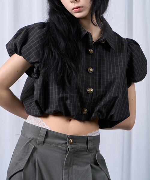 Six M(シックスエム)の「【SixM】 NOBLE BALLOON SHIRTS(シャツ/ブラウス・レディース・オフホワイト/ダークブラウン/ブラック・FREE)」の3枚目の写真