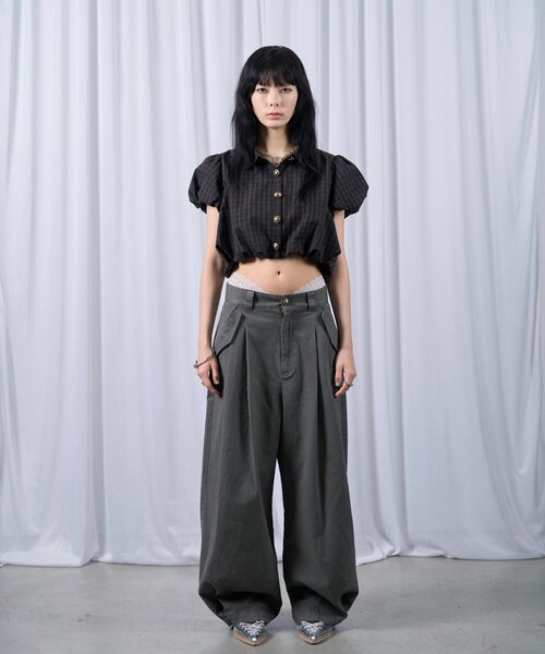 Six M(シックスエム)の「【SixM】 NOBLE BALLOON SHIRTS(シャツ/ブラウス・レディース・オフホワイト/ダークブラウン/ブラック・FREE)」の15枚目の写真