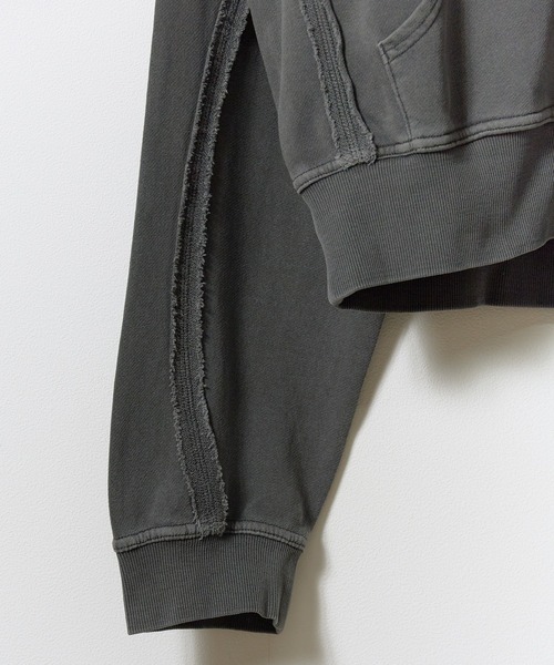 Russell Athletic（ラッセルアスレティック）の「RUSSELL ATHLETIC / ラッセルアスレティック ×JieDa / ジエダ Campus Sweat Zip Hoodie キャンパス スウェット トレーナー ジップ フーディー フルジップパーカー ダブルジップ ライトアウター 無地 ライン シンプル メンズ レディース 2026年 秋 秋服 冬 冬服（パーカー・メンズ・ブラック/ヘザーグレー/レッド・L/XL/M）」の8枚目の写真