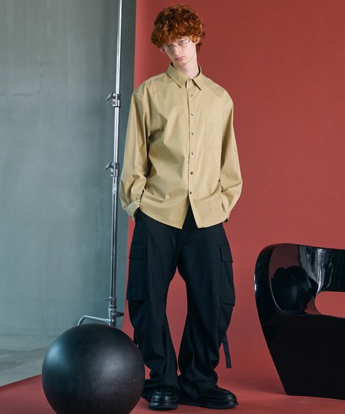 MAISON SPECIAL(メゾンスペシャル)の「《UNISEX》Banana Curve Silhouette Prime-Wide Cargo Trousers/バナナカーブシルエットプライムワイドカーゴスラックス【MAISON SPECIAL/メゾンスペシャル】■セットアップ対応■(カーゴパンツ・メンズ・チャコールグレー/ブラック/ブラウン・2/0/1)」の4枚目の写真