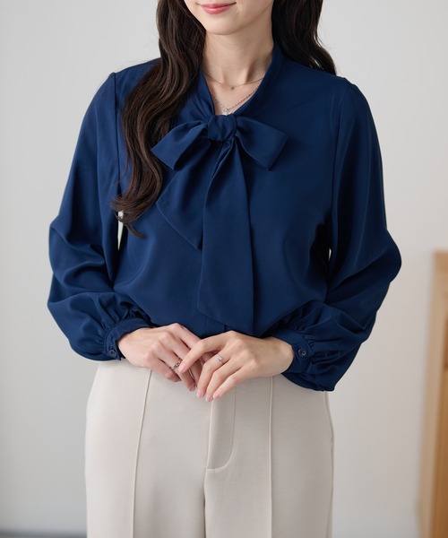 Lace Ladies(レースレディース)の「ボウタイ リボン 長袖 ボリュームスリーブ ブラウス(シャツ/ブラウス・レディース・ホワイト/ブラック/ブルーグレー/ベージュ/ネイビー・XL/M)」の7枚目の写真