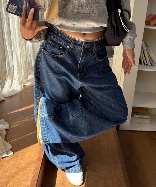 AVYL(アヴィル)の「スーパーワイドルーズバギーデニムパンツ(デニムパンツ・レディース・ブルー・M/S/L)」の8枚目の写真