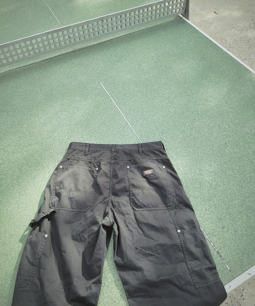 Dickies(ディッキーズ)の「Dickies / ディッキーズ 別注 ペインターパンツ(その他パンツ・メンズ・チャコールグレー/ブラウン/ブラック・MEDIUM/LARGE)」の9枚目の写真