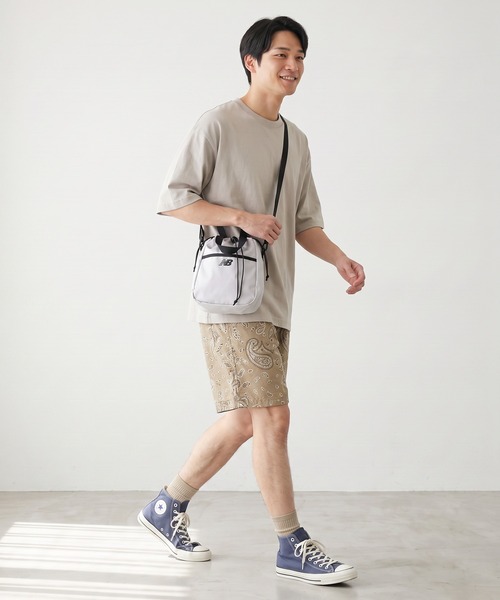 FUNALIVE（ファンアライブ）の「new balance ドローコードショルダーポーチ（ショルダーバッグ・メンズ・ブラック/グレー・フリー）」の4枚目の写真