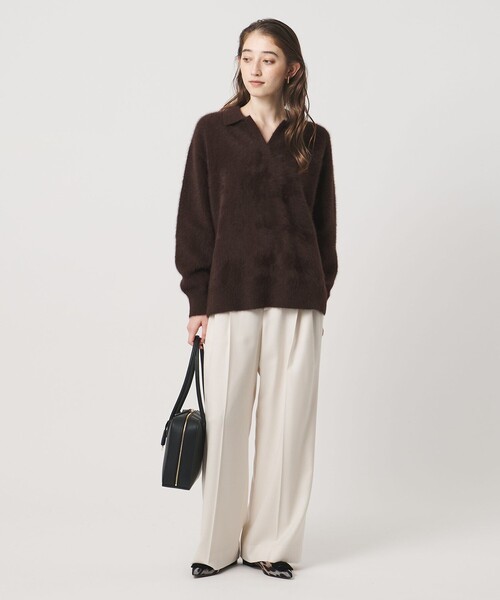 UNITED ARROWS(ユナイテッドアローズ)の「フォックスカシミヤ スキッパー プルオーバー ニット(ニット/セーター・レディース・ダークブラウン/ライトブルー/ネイビー・FREE)」の8枚目の写真