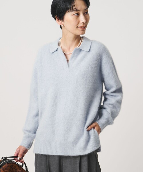 UNITED ARROWS(ユナイテッドアローズ)の「フォックスカシミヤ スキッパー プルオーバー ニット(ニット/セーター・レディース・ダークブラウン/ライトブルー/ネイビー・FREE)」の16枚目の写真