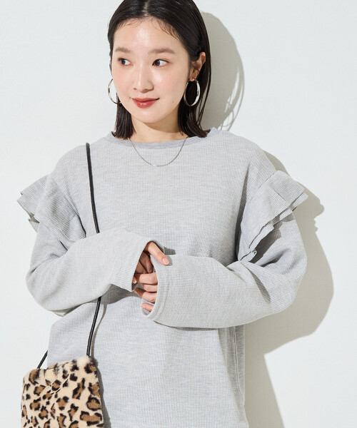 FREAK'S STORE(フリークスストア)の「限定展開 ワッフル フリル 袖 ロングスリーブ プルオーバー(Tシャツ/カットソー・レディース・グレー/ネイビー/レッド/ナチュラル/チャコールグレー/ブラウン・フリ-)」の17枚目の写真