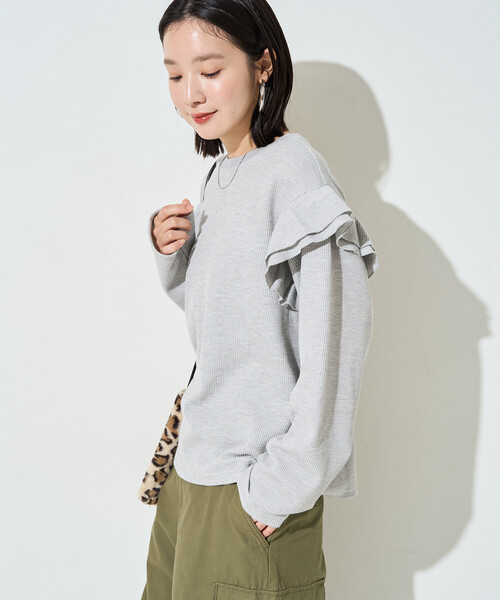 FREAK'S STORE(フリークスストア)の「限定展開 ワッフル フリル 袖 ロングスリーブ プルオーバー(Tシャツ/カットソー・レディース・グレー/ネイビー/レッド/ナチュラル/チャコールグレー/ブラウン・フリ-)」の18枚目の写真