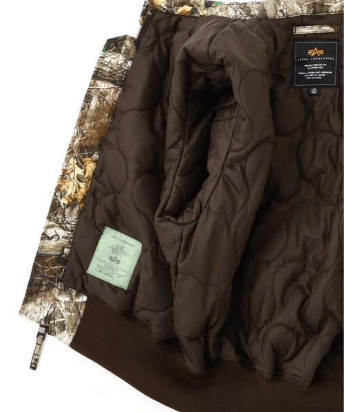 Alpha Industries(アルファインダストリーズ)の「Alpha Industries/アルファ インダストリーズ/CWU 45/P HERITAGE FIT FLIGHT JACKET (CAMO)/CWU 45/P ヘリテージフィット フライトジャケット(ミリタリージャケット・メンズ・カモフラージュ・L/M/S/XS/2XL/XL)」の8枚目の写真