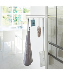 tower（タワー）の「マグネット冷蔵庫横隠せるスライドフック タワー（キッチン収納）」