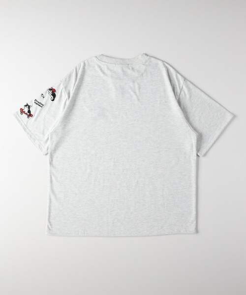 HONEYSUCKLE ROSE（ハニーサックルローズ）の「《体型カバー》ネコ袖刺繍Tシャツ（Tシャツ/カットソー・レディース・オフホワイト/ネイビー・04/05）」の6枚目の写真