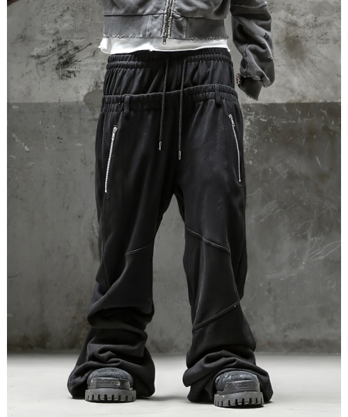 ROARINGRAD(ロアリングラド)の「レイヤードウエストスウェットパンツブラック(その他パンツ・レディース・その他・MEDIUM/LARGE)」の1枚目の写真