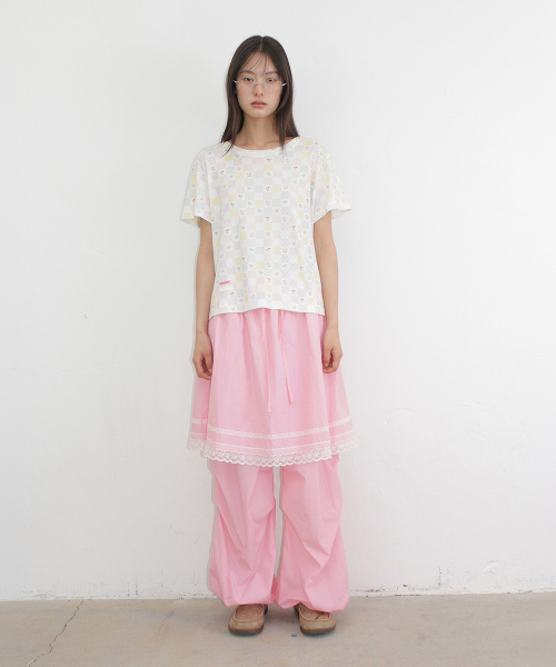 RONRON（ロンロン）の「LACE POINT SKIRT LAYERED JOGGER PANTS PINK（スウェットパンツ・レディース・その他・FREE）」の4枚目の写真