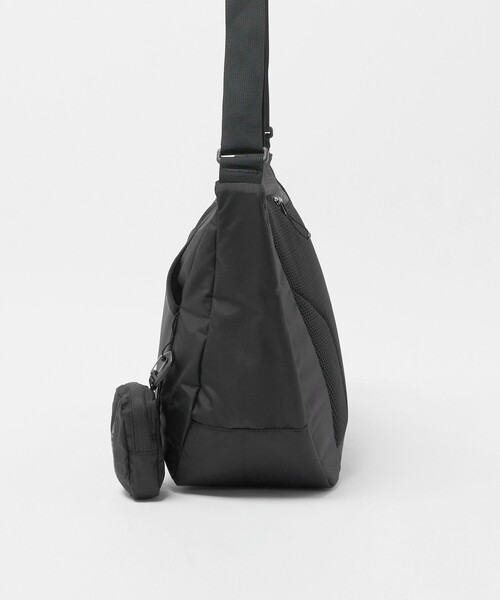SALOMON(サロモン)の「<SALOMON> ACS SHOULDER BAG/ショルダーバッグ(ショルダーバッグ・メンズ・ブラック・FREE)」の3枚目の写真