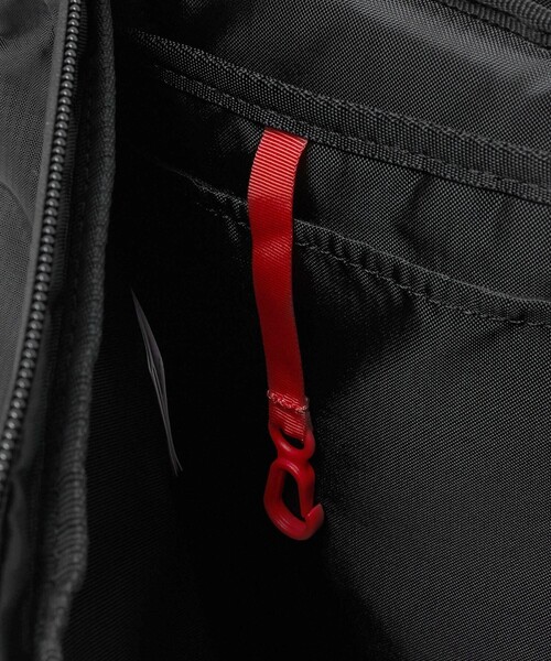 SALOMON(サロモン)の「<SALOMON> ACS SHOULDER BAG/ショルダーバッグ(ショルダーバッグ・メンズ・ブラック・FREE)」の11枚目の写真