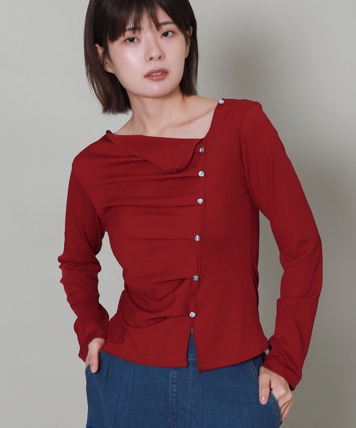 libelle more(リベル モア)の「フロントタックアシンメリブトップス(Tシャツ/カットソー・レディース・ブラック/ネイビー/アイボリー/ボルドー・M)」の4枚目の写真